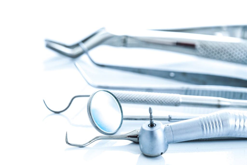 VOY AL DENTISTA DR ¿Y AHORA QUE HAGO? ..Y EL CDS,,,POR EL DR CHAVEZ